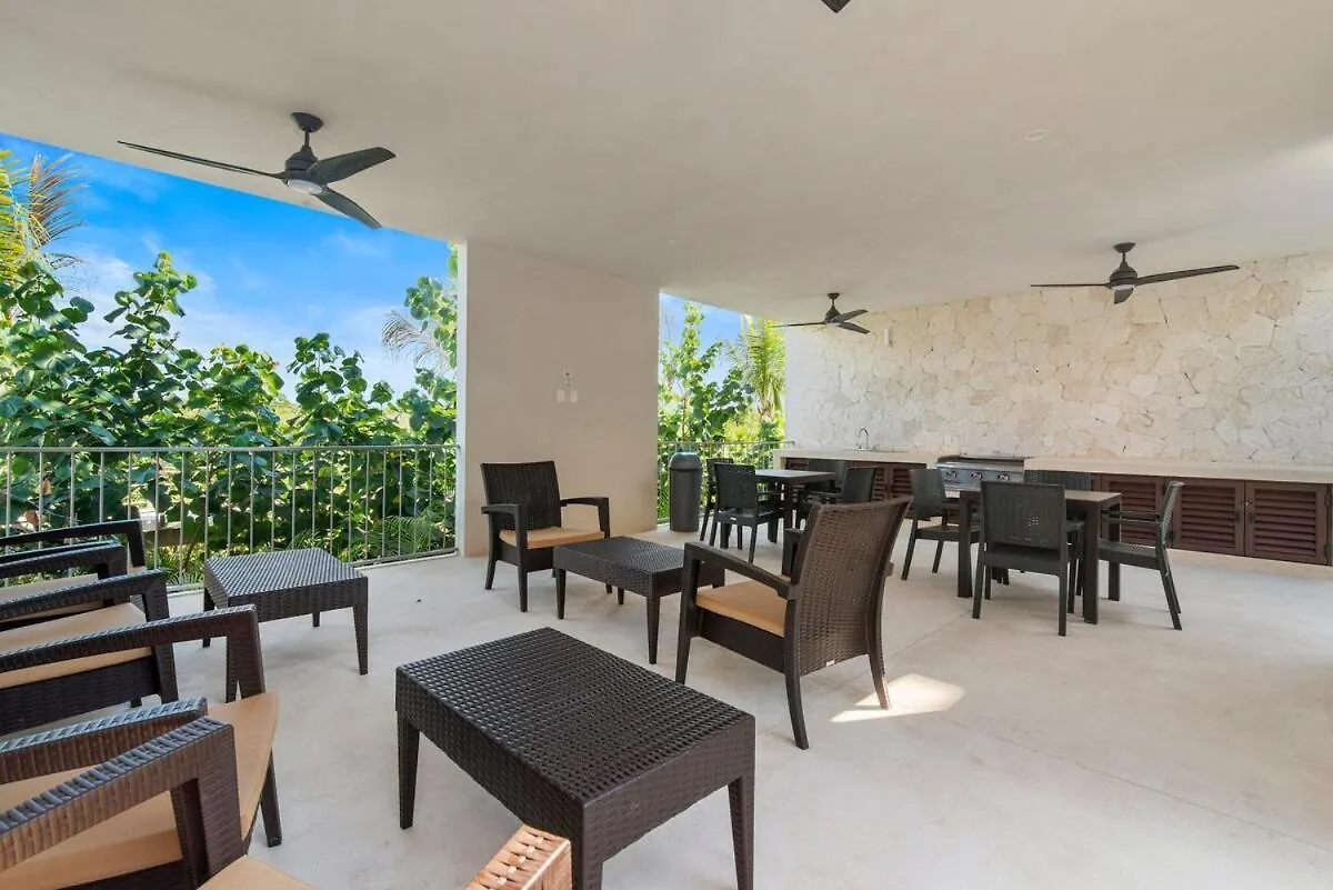 Tree House Akumal Sea View Walk To Beach 11 Pools Mexico