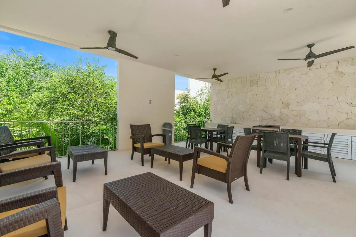 Tree House Akumal Sea View Walk To Beach 11 Pools 0*,  Mexico